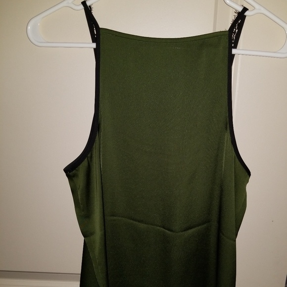 Express green lace top - Picture 3 of 3